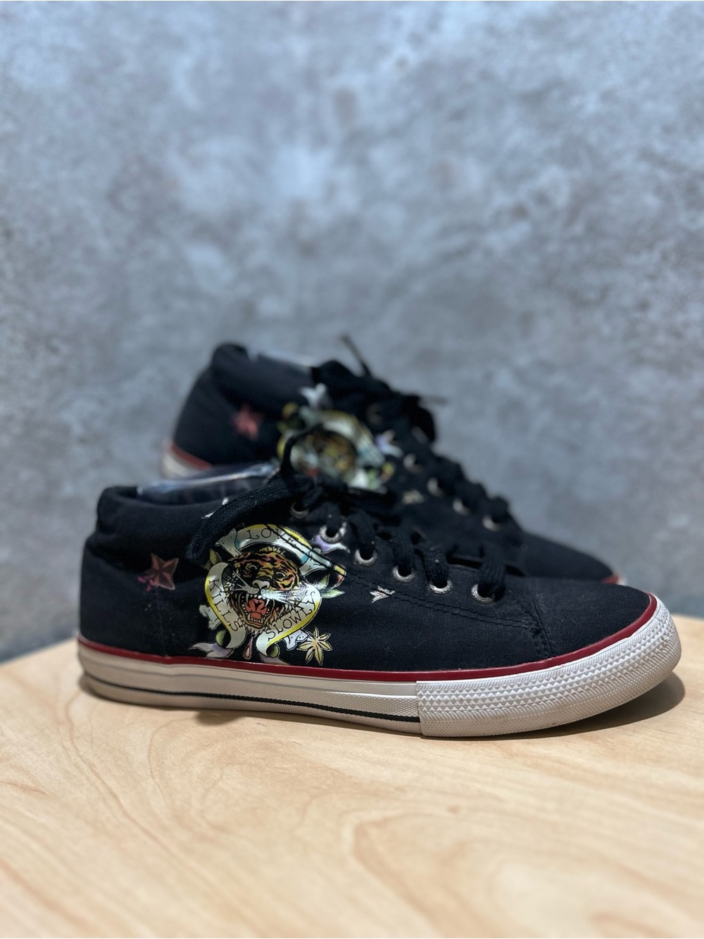 vintage Ed Hardy "Love Kills Slowly" black canvas low-top sneakers men’s size 10